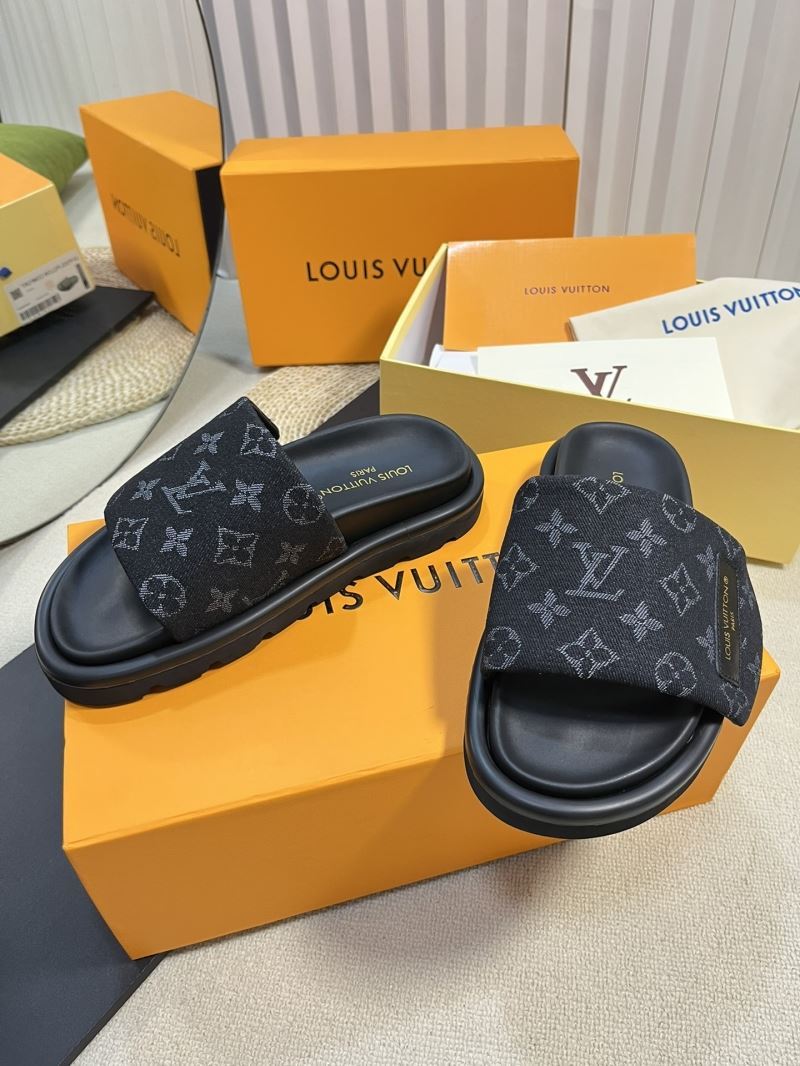 Louis Vuitton Slippers